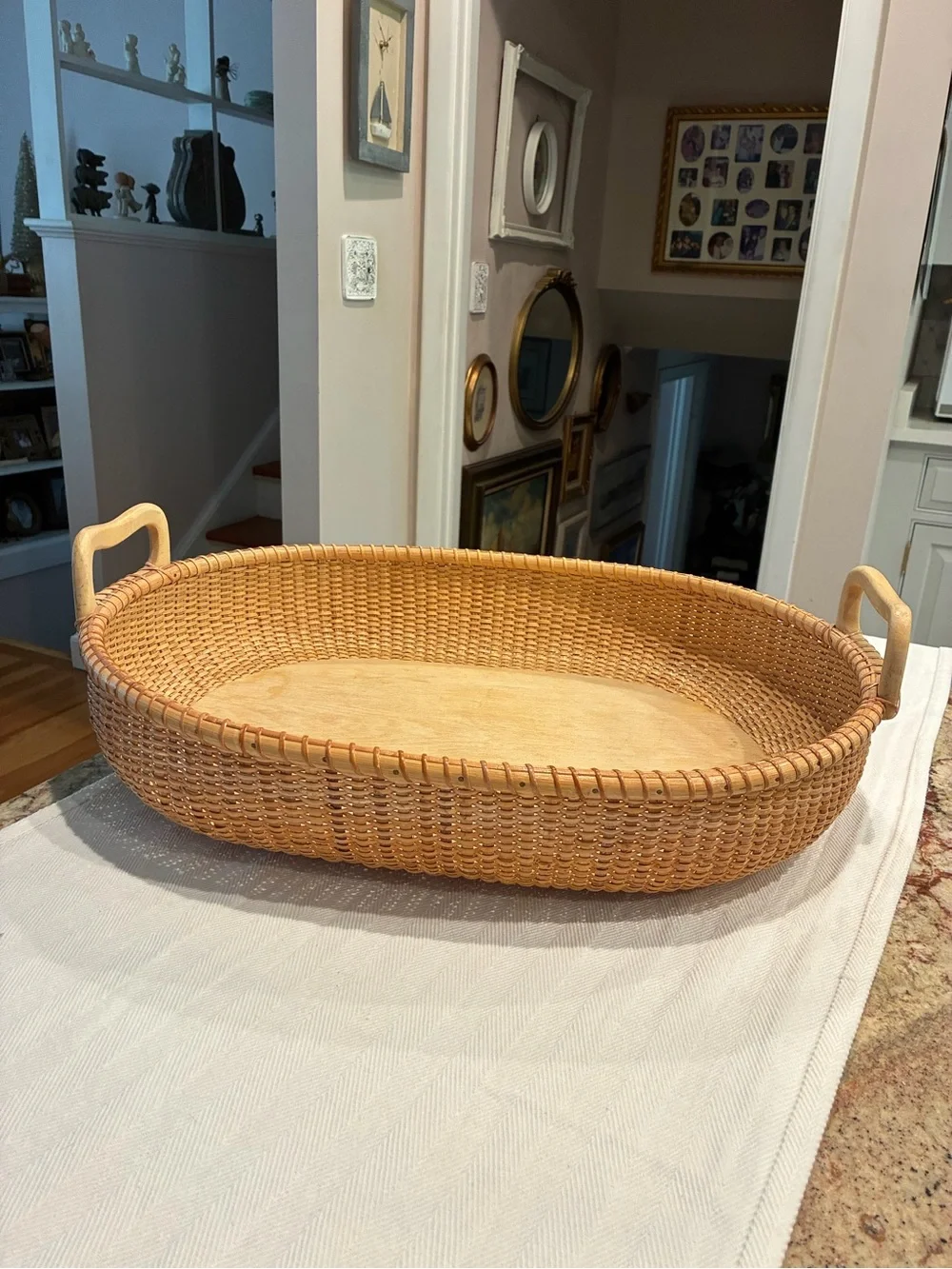 Vintage Nantucket Basket Large Oval Serving Tray with Handles and Wood Bottom